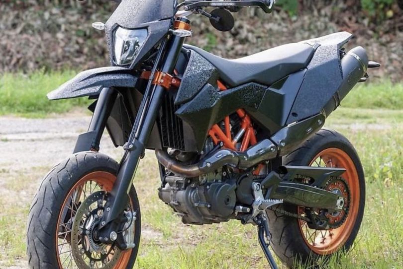 KTM 690 SMCR 2017, Used, Switzerland, Massagno