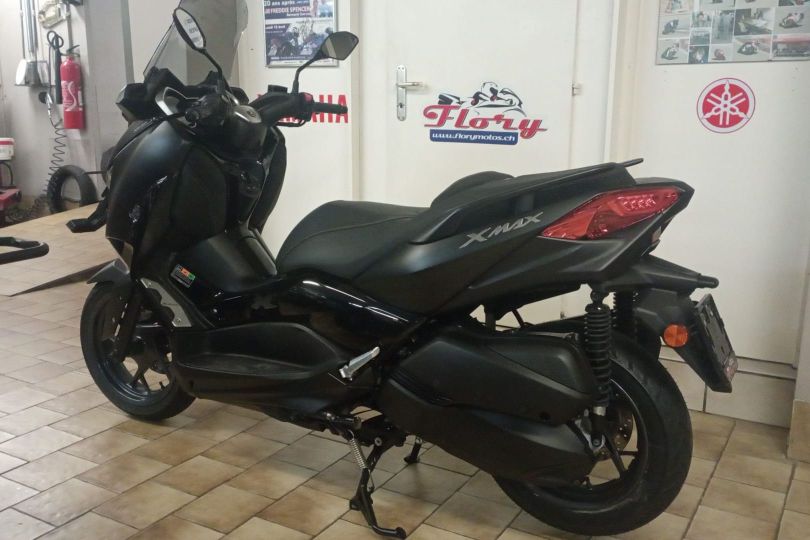 YAMAHA X-Max 300 Iron Max ABS, Used, Switzerland, Agno