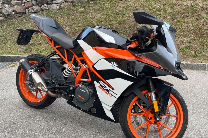 KTM RC 390 ABS, Usagé, Suisse, Arogno