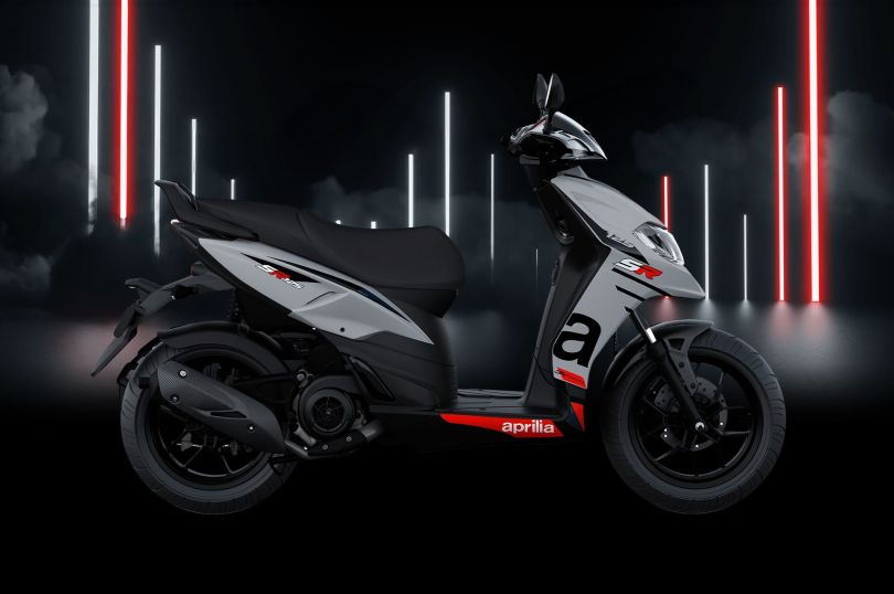 Aprilia SR 125 grigia, Neu, Schweiz, Pregassona