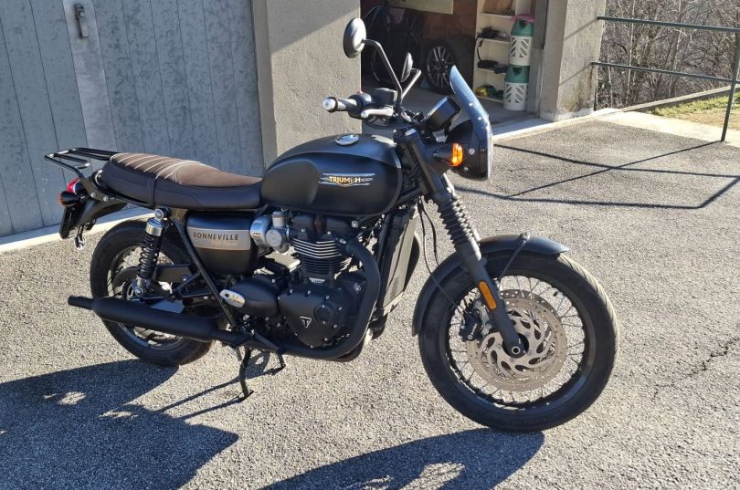 Triumph Bonneville T120, Usato, Svizzera, Breno