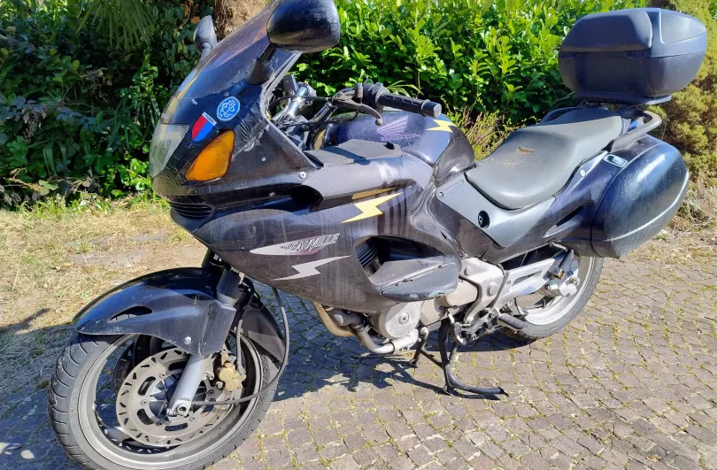 HONDA NT 650 V Deauville (cert. tipo 6HA133), Usato, Svizzera, Contra