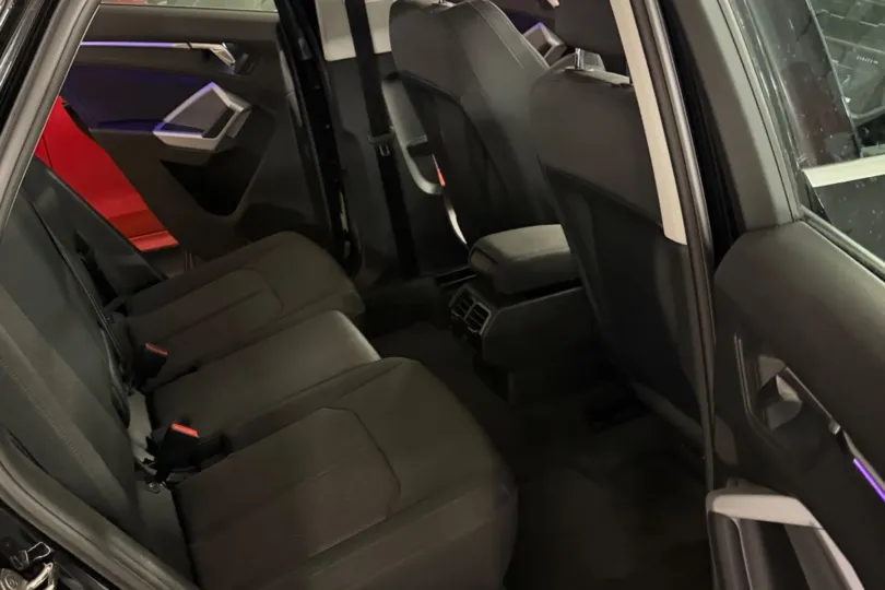 ????À VENDRE – Audi Q3 Sportback 45 TFSI quattro S, Nuovo, Svizzera, Lausanne