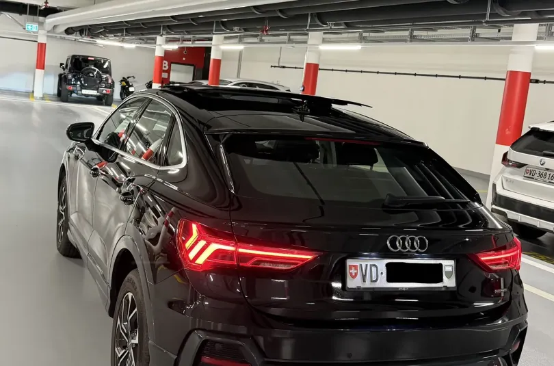 ????À VENDRE – Audi Q3 Sportback 45 TFSI quattro S, Nuovo, Svizzera, Lausanne