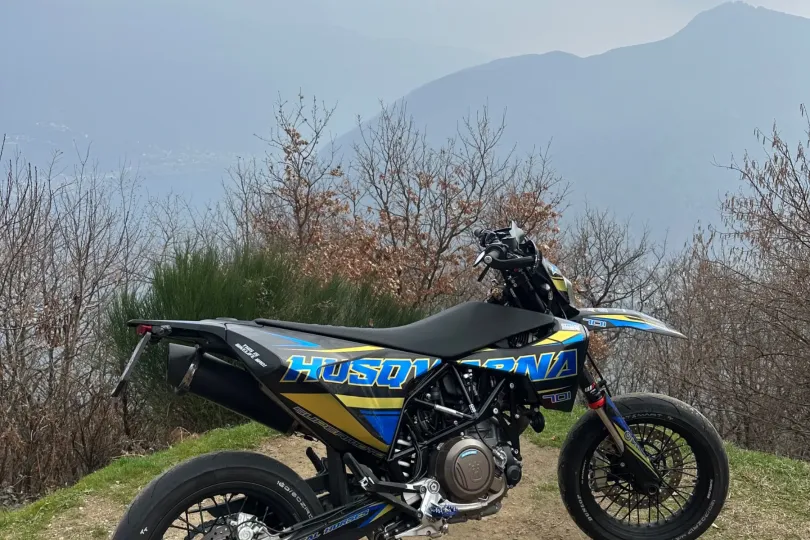 Vendo Husqvarna 701, Usagé