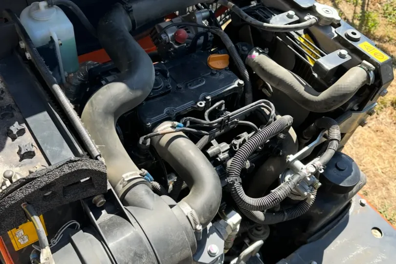 Escavatore Hitachi , Usagé, Suisse, Bellinzona