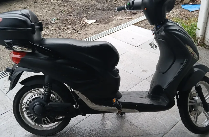vendo scooter elettrico senza patente, Svizzera, Bellinzona
