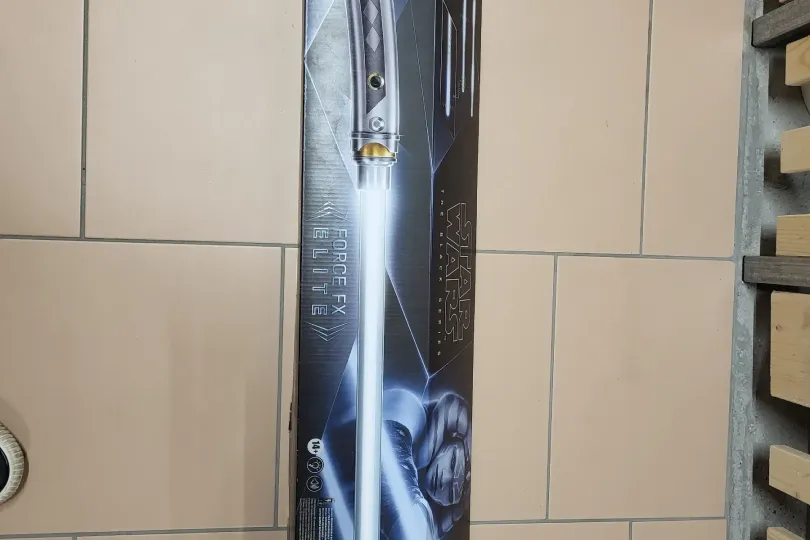 sabre laser neuf d'Ahsoka Tano, Suisse, Romanel-sur-Lausanne