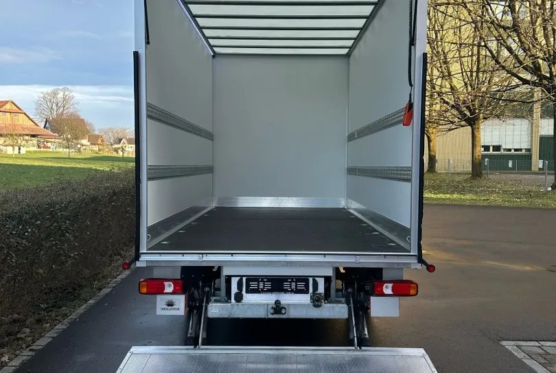 IVECO 35 S 18H A8, Usato, Svizzera, Hunenberg