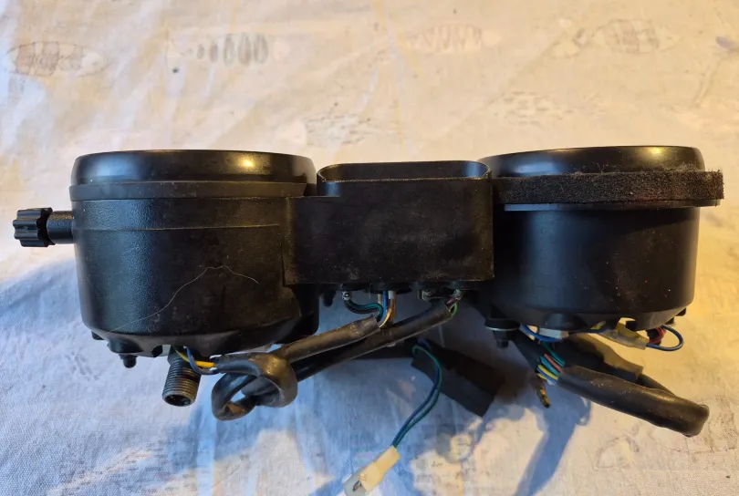 Cruscotto Aprilia RS 125 cc, Usato, Svizzera, Riva San Vitale