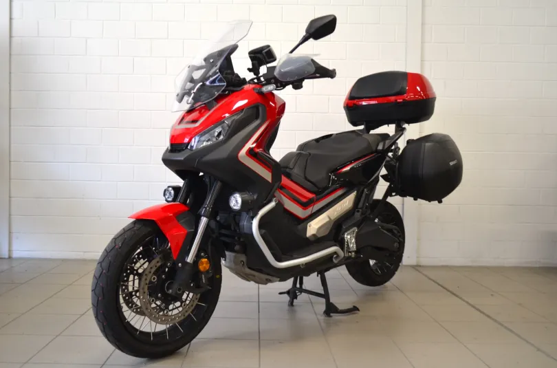 Honda X-ADV 750 possibile a 35kW, Usato, Svizzera, Camorino