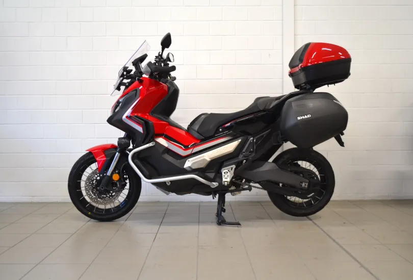 Honda X-ADV 750 possibile a 35kW, Usato, Svizzera, Camorino