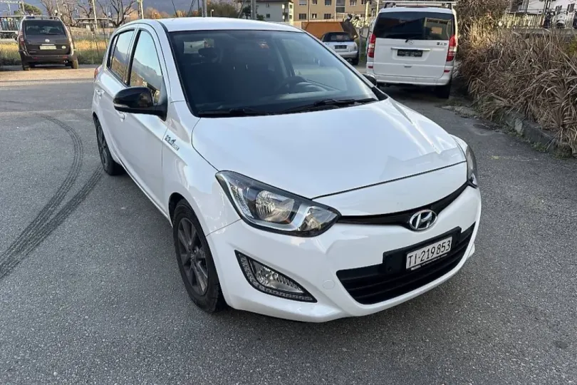 Hyundai i20 1.4 (collaudata), Usato, Svizzera