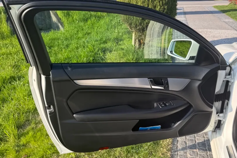 Mercedes w204 c AMG SERIE c180 collaudata 3.2026, Usato, Svizzera, Lugano