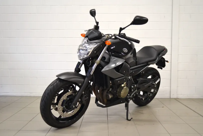 Yamaha Xj6N - Possibile a 35kW, Usagé, Suisse, Camorino