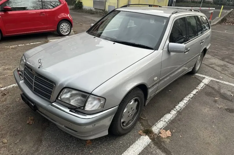 Mercedes C240 automatica , Usato, Svizzera, Lugano