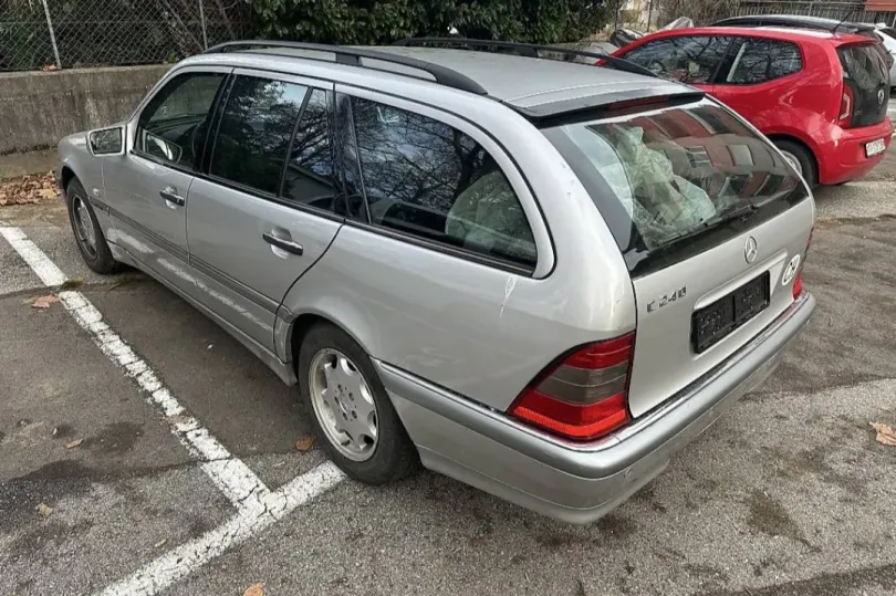 Mercedes C240 automatica , Usato, Svizzera, Lugano