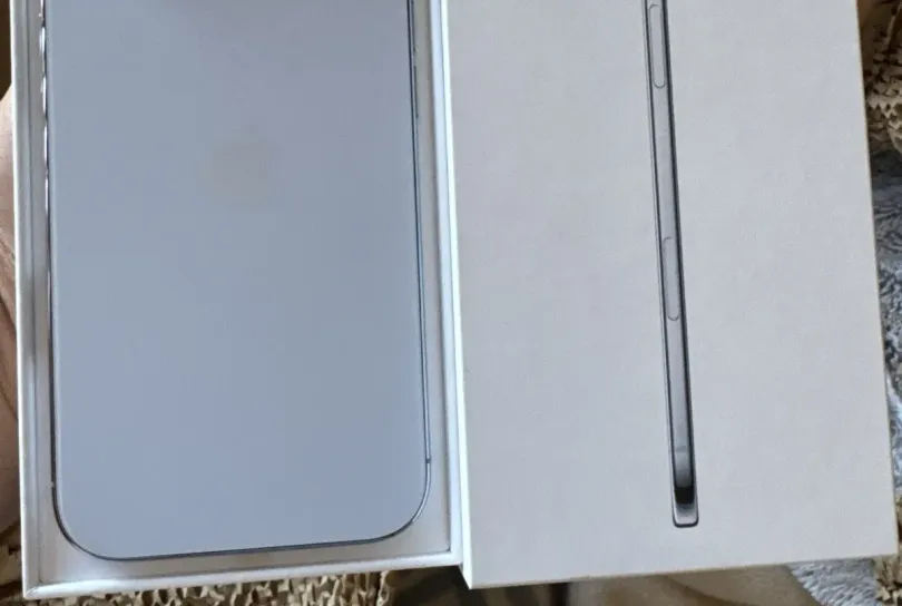 Apple iPhone 17 Air 256GB 12GB RAM , Svizzera, Tinzen