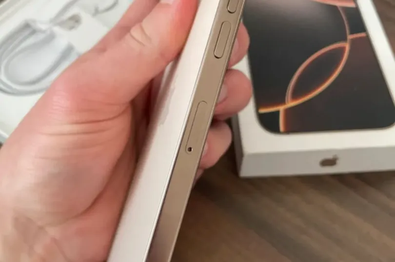 Apple iPhone 16 Pro Max 256GB 8GB RAM, Svizzera, Lugano