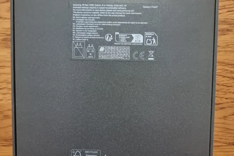 SAMSUNG Galaxy Z Fold7 Mobile Phone, 8 inch Dynami, Svizzera, Lugano