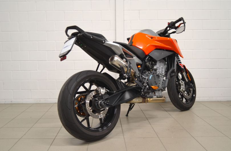 KTM Duke 790 - IxRace exhaust, Usagé, Suisse, Camorino