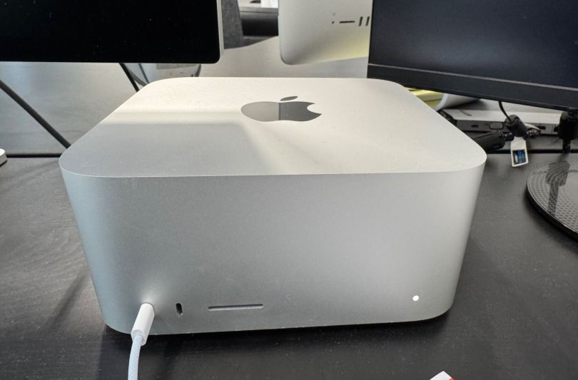 Mac Studio M1 Max 2022 32GB, Suisse, Bedano