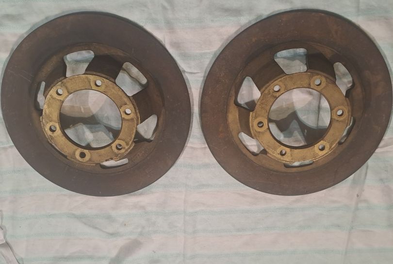Dischi Brembo anteriori Benelli, Moto Guzzi,Malanc, Usagé, Suisse, Riva San Vitale