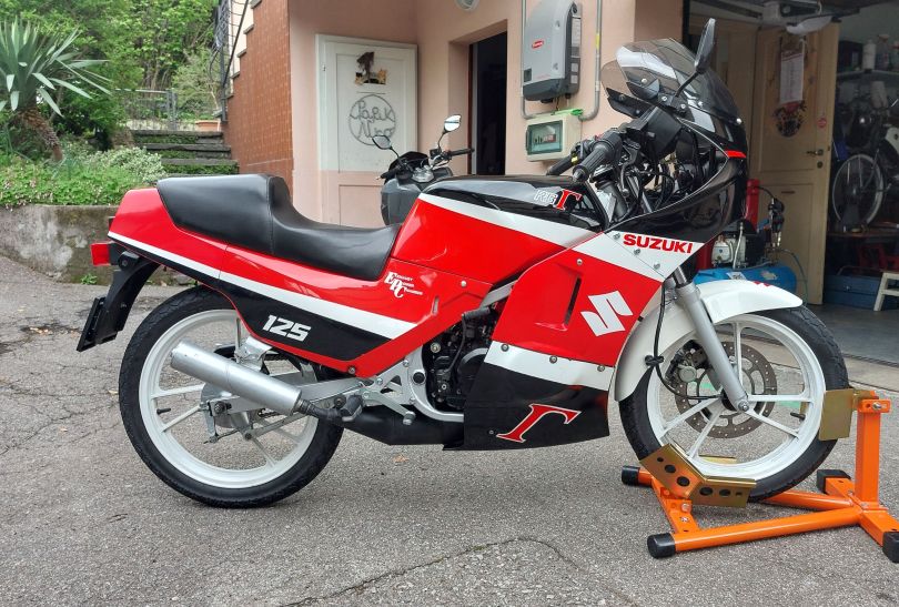 Suzuki RG 125 Gamma, Usagé, Suisse, Mendrisio