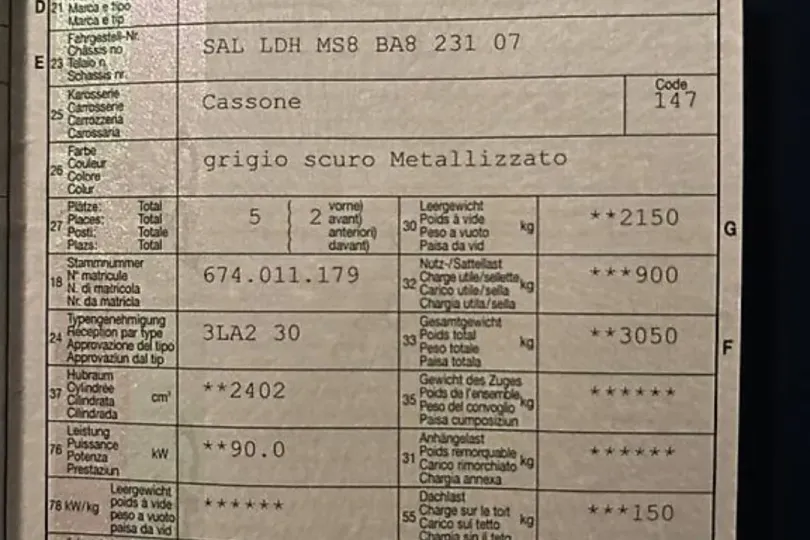 Land Rover Defender 110 2.4 tdi, Used, Switzerland