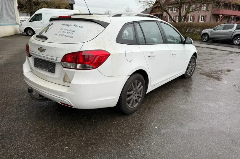 CHEVROLET Cruze Station Wagon 1.7 VCDi LT, Usato, Svizzera, Hunenberg