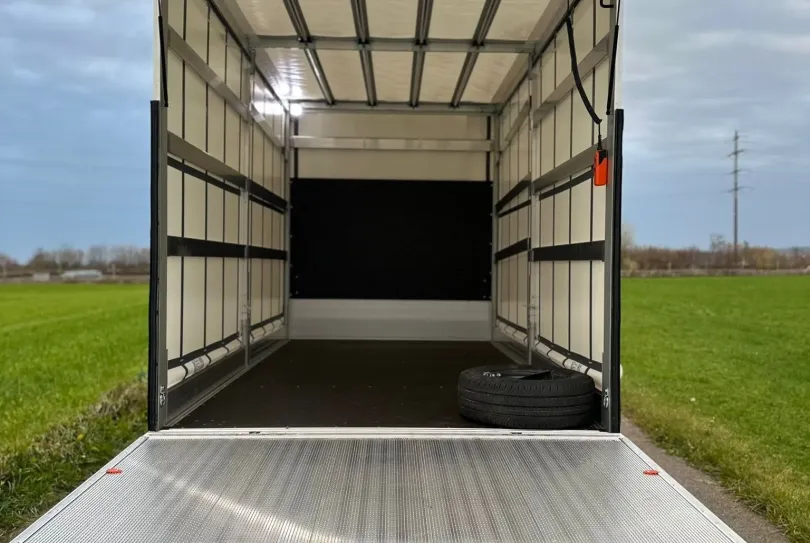 IVECO 35 S 18H A8, Usato, Svizzera, Hunenberg