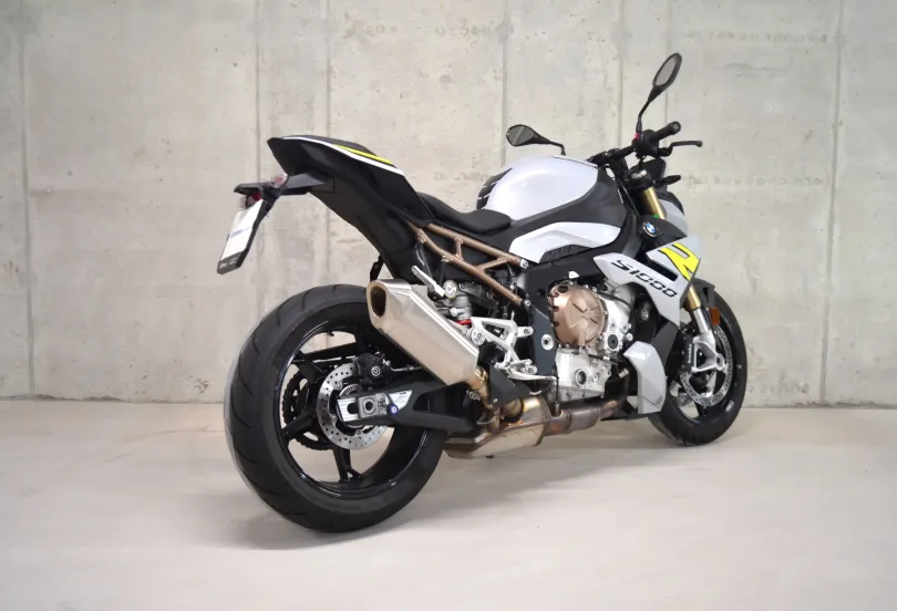 BMW S 1000 R, Usato, Svizzera, Camorino