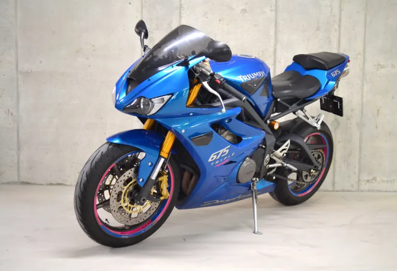 TRIUMPH Daytona 675 - Possibile 35kW, Usato, Svizzera, Camorino