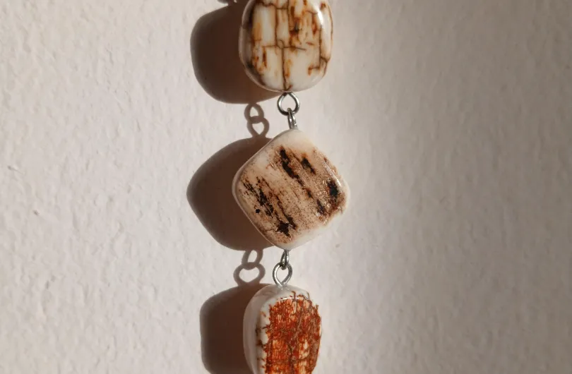 Mammoth tusk pendant, Svizzera, Geneva