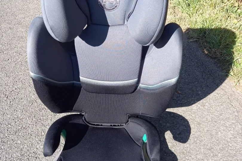 Siège d'enfants pour véhicule, Svizzera, Plan-les-Ouates Annunci gratuiti in Svizzera