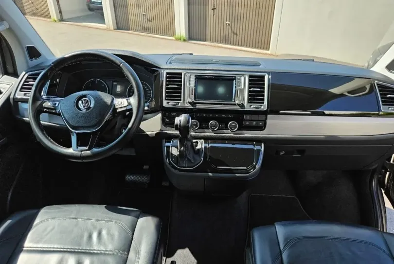 VW Multivan T6 4Motion, Usato, Svizzera, Bulle