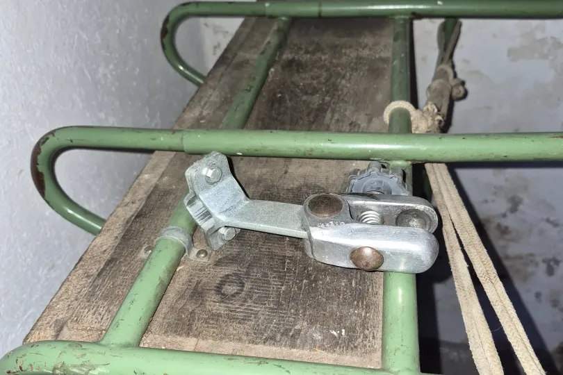 Rimorchietto per motorino, con gancio di traino, Switzerland, Riva San Vitale