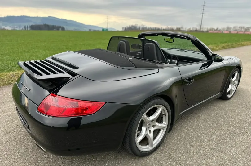 PORSCHE 911 Cabrio Carrera 4, Used, Switzerland, Hunenberg
