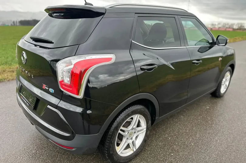 KGM-SsangYong Tivoli 1.6 eXDi Crystal 4WD Automati, Used, Switzerland, Hunenberg