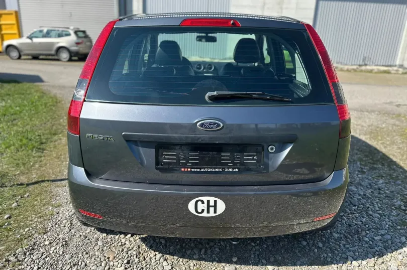 FORD Fiesta 1.4 16V Ghia, Used, Switzerland, Hunenberg