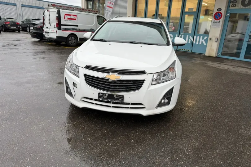 CHEVROLET Cruze Station Wagon 1.7 VCDi LT, Used, Switzerland, Hunenberg