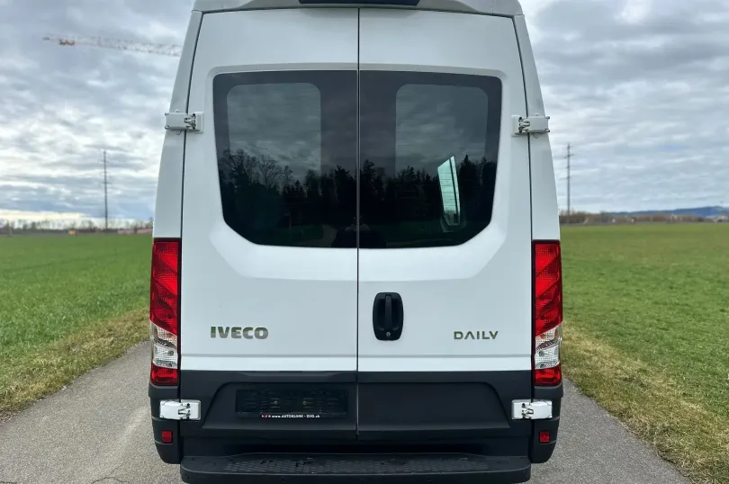 IVECO 35 S 14 NA8 V, Used, Switzerland, Lugano