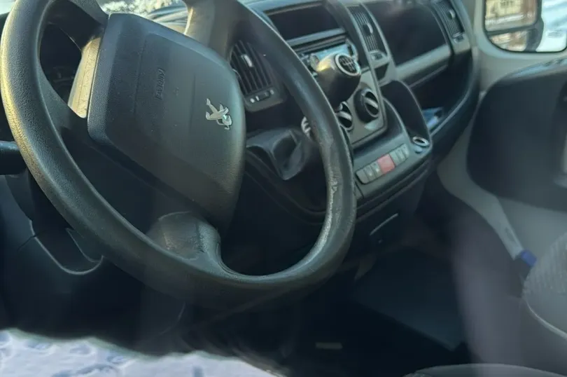 PEUGEOT Boxer 2.2 HDI 330 Active L2H1, Used, Switzerland, Hunenberg