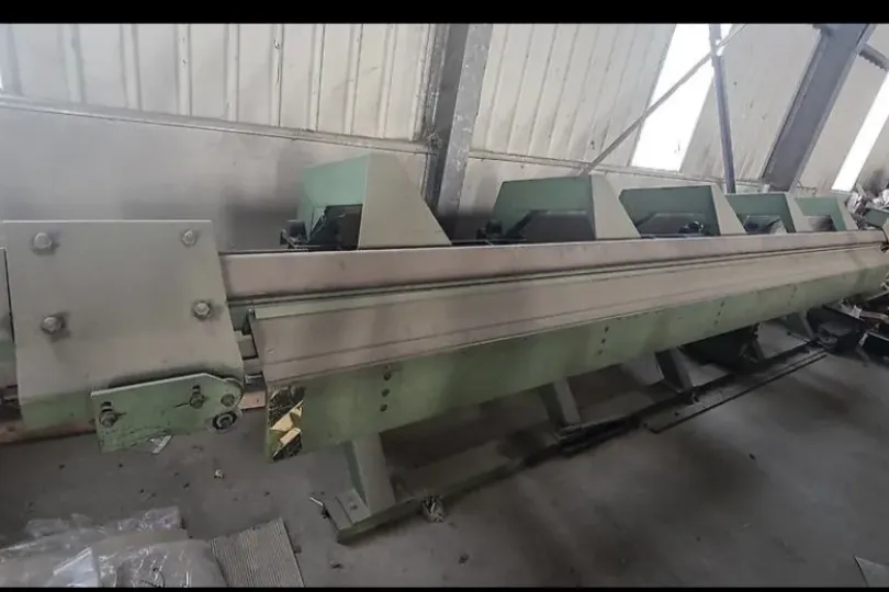 A vendre plieuse hydraulique 6m de long, Suisse, La Sarraz