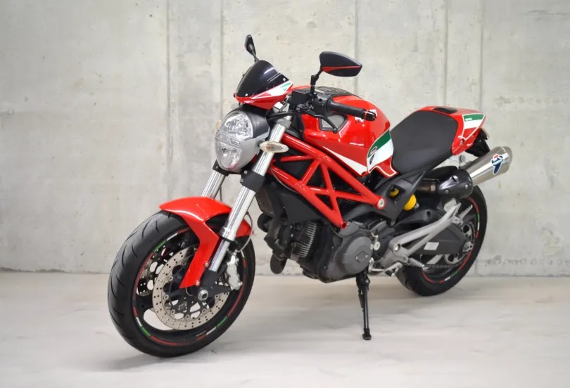 Ducati Monster 696 - 25kW, Gebraucht, Schweiz, Camorino