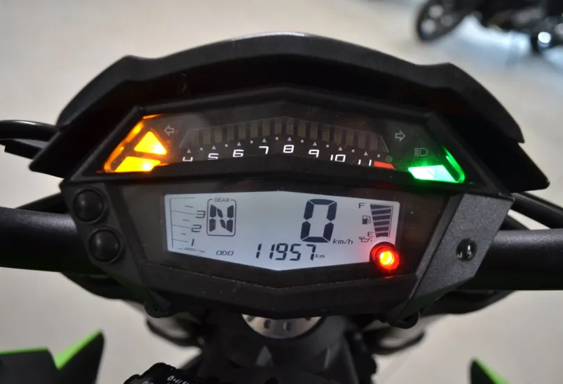 Kawasaki Z 1000 , Gebraucht, Schweiz, Camorino