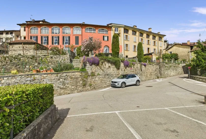 Eine charmante Loggia im Herzen des Malcantone, Svizzera, Curio