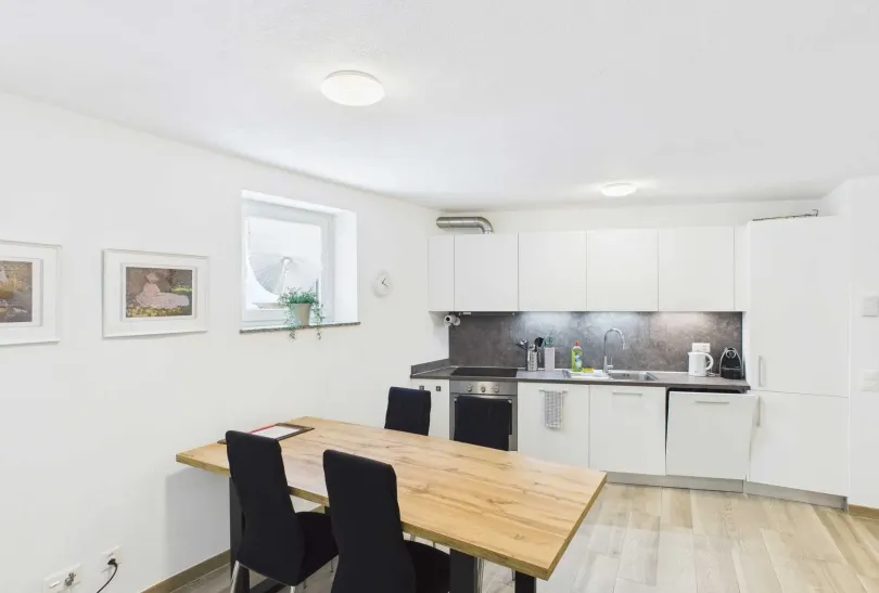 Eine charmante Loggia im Herzen des Malcantone, Svizzera, Curio Annunci gratuiti in Svizzera