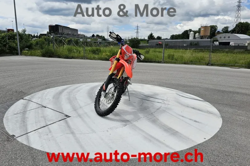 Beta RR 4T 350 EFI, Usagé, Suisse, Mendrisio