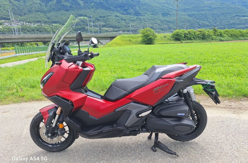 HONDA ADV 350, Used, Switzerland, Giubiasco